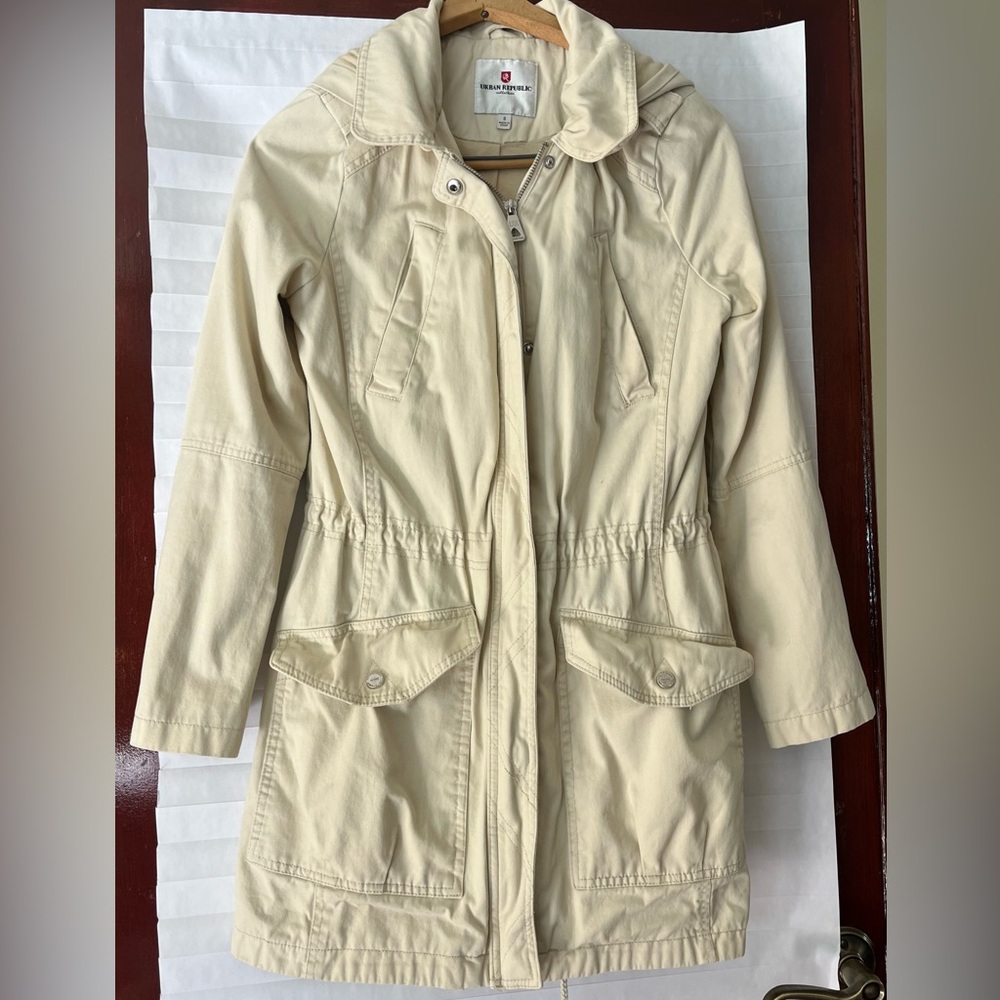 Cream Jacket detachable hood size S